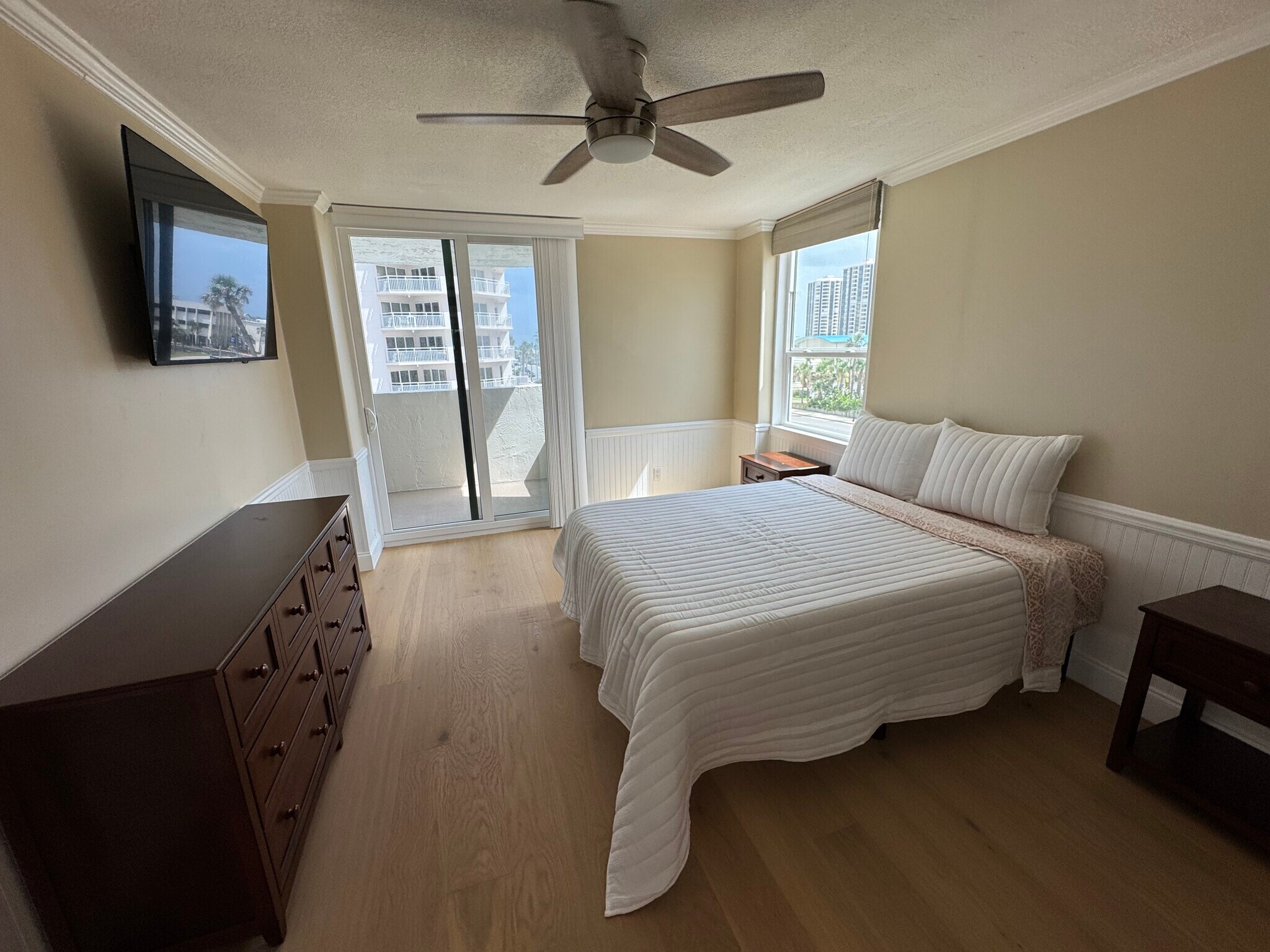 Ocean side bedroom - 2947 S Atlantic Ave