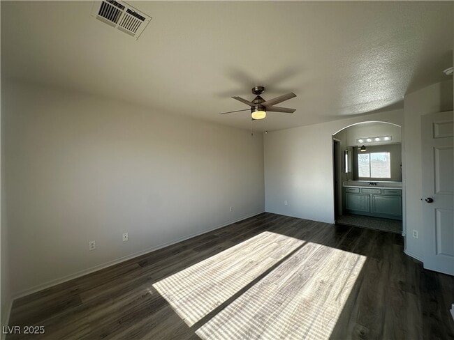 Building Photo - 2655 Amber Crest St