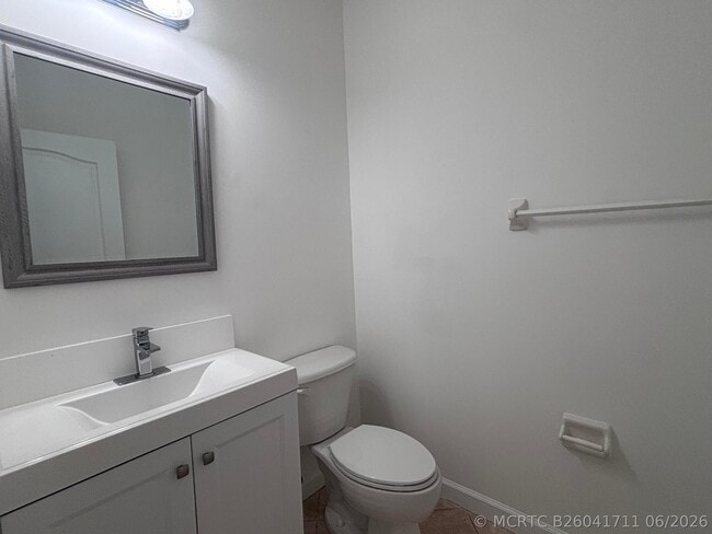 Building Photo - 3904 Sabal Way