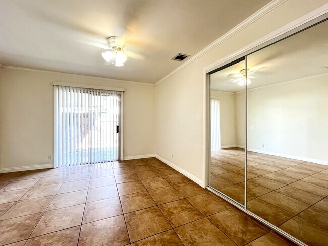 Building Photo - 4 bed, 3 bath in Loma Linda, CA!