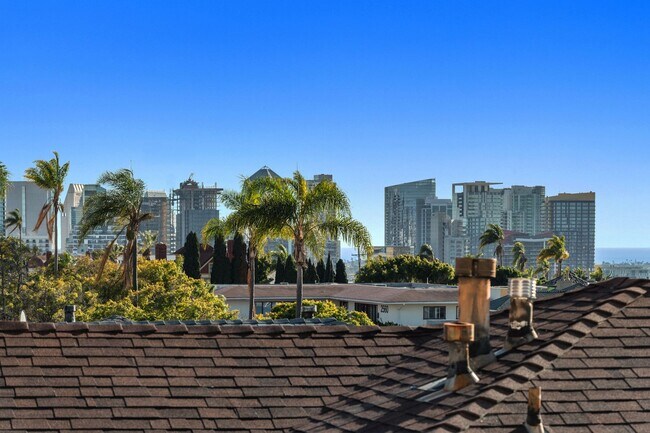 Building Photo - Stunning Remodeled Condo with Views in Banker's Hill