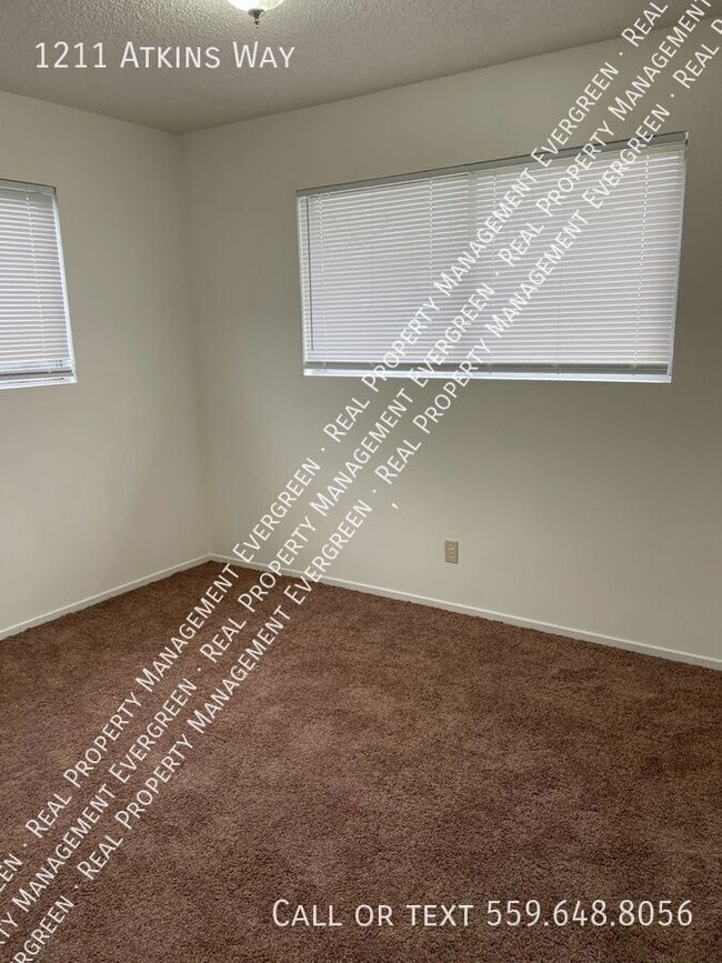 Building Photo - 1211 Atkins Way