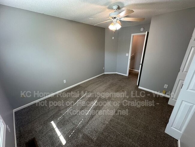 Building Photo - 3304 NW 84th Terrace