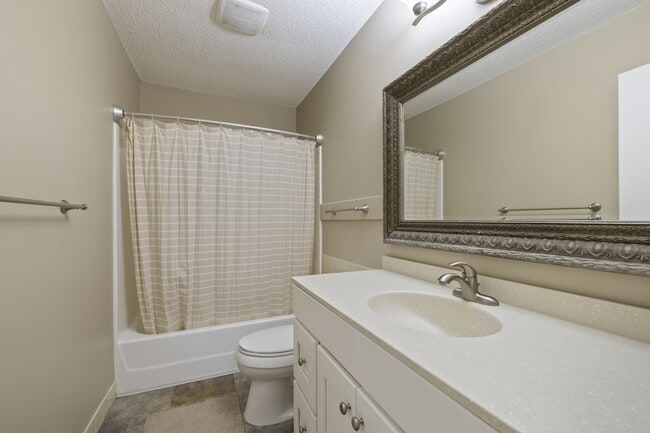 Building Photo - 9350 176th St W