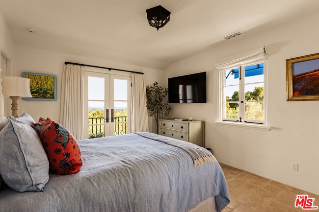 Building Photo - 848 Picacho Ln