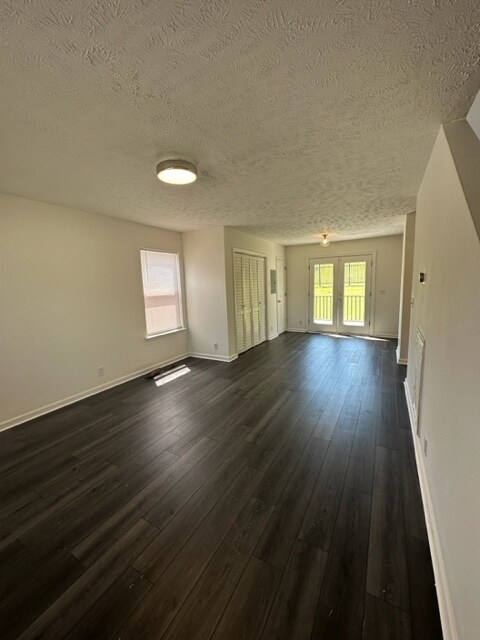 Building Photo - 2117 Bransford Ave