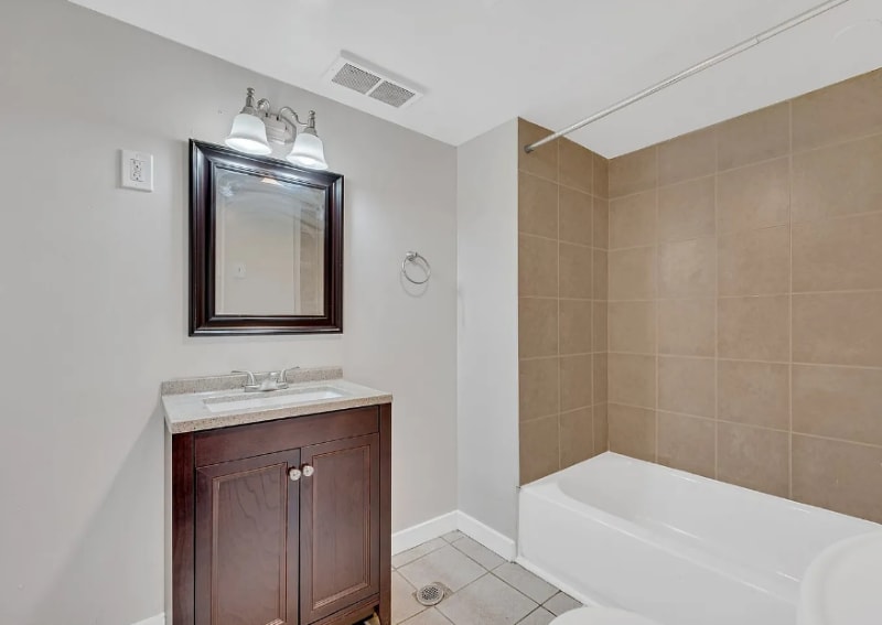 Building Photo - 11725 S Wentworth Ave