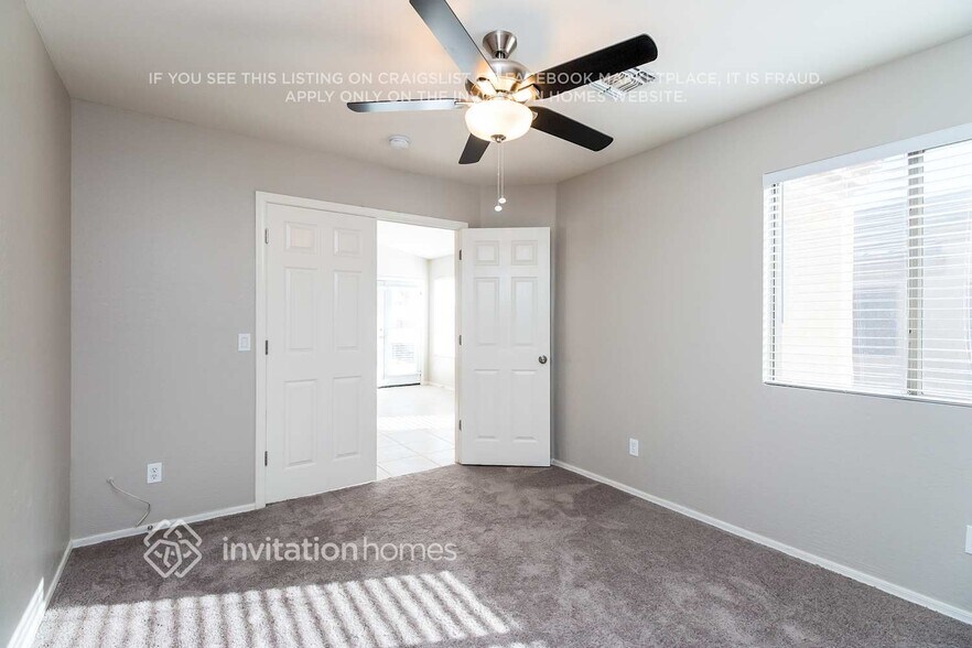 Building Photo - 2260 W Hayden Peak Dr