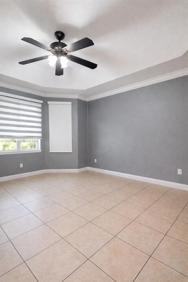 Building Photo - 4128 SW 156th Ct