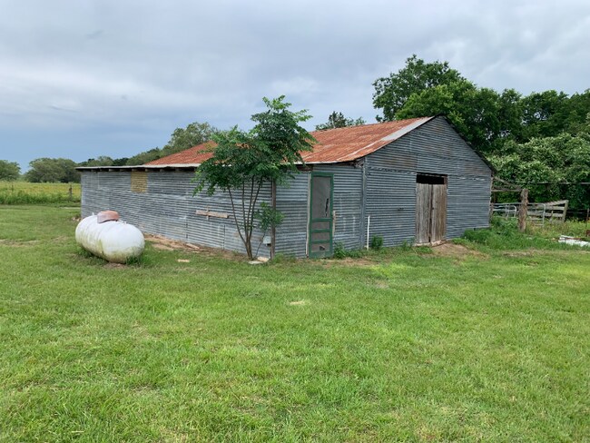 Building Photo - 4296 TX-304