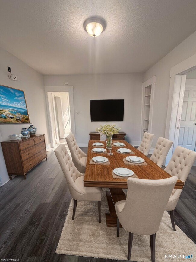 Building Photo - 310 W Division St