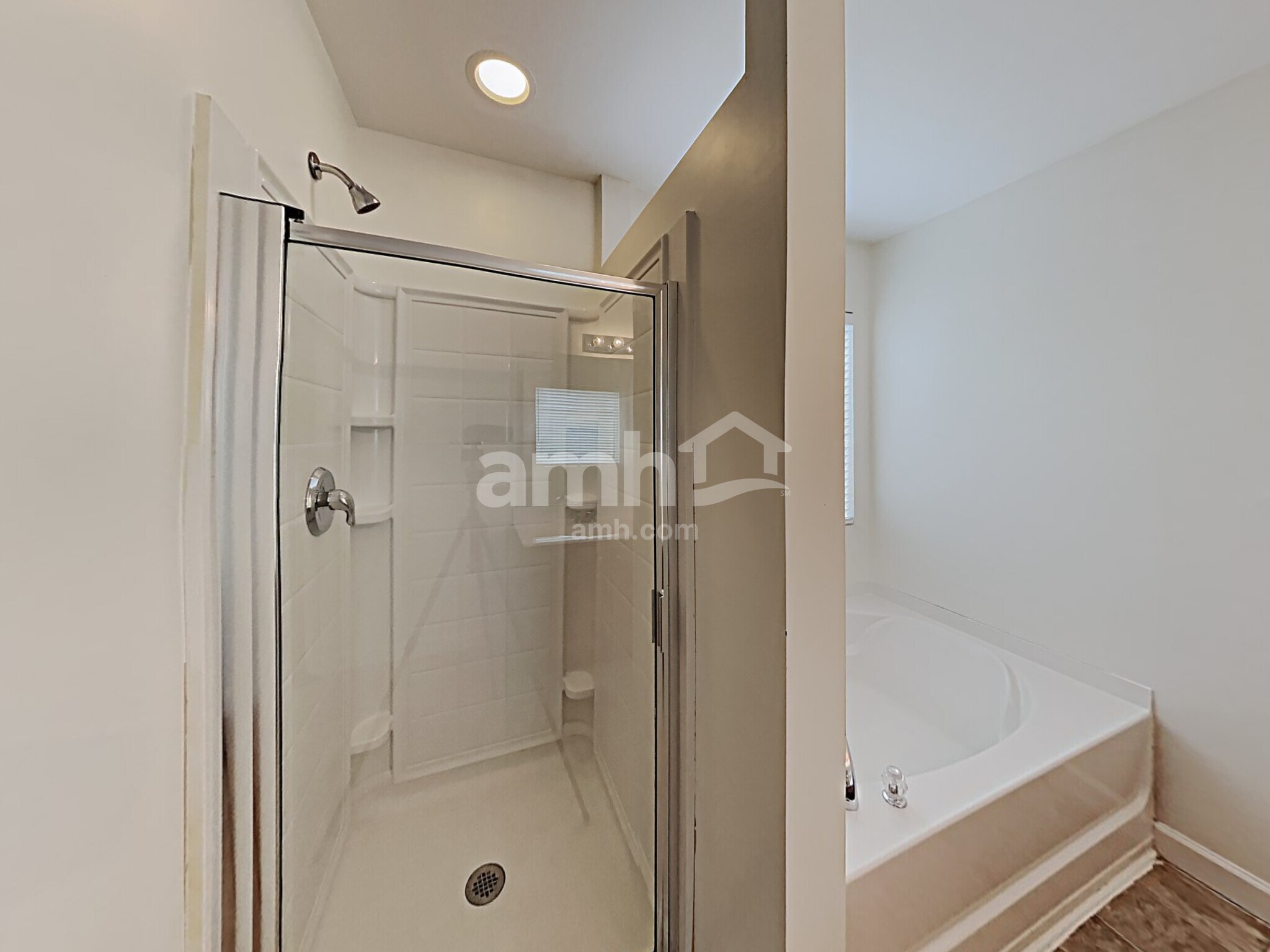 Building Photo - 6840 Horseback Ln