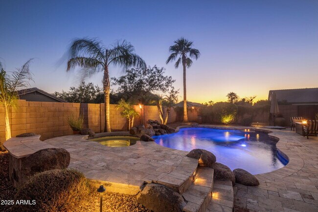 Building Photo - 9053 E Hobart St