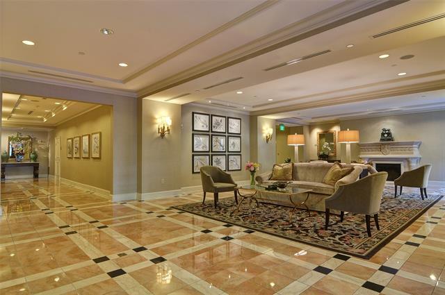 Building Photo - 4242 Lomo Alto Dr