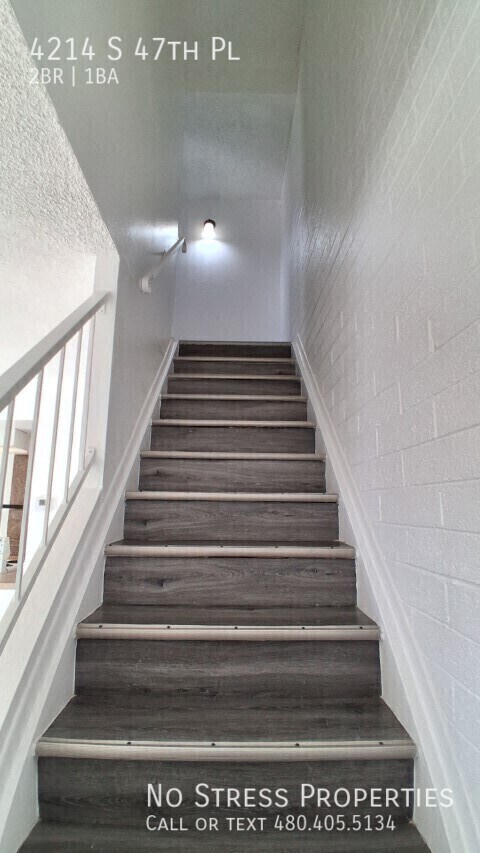 Building Photo - 4214 S 47th Pl