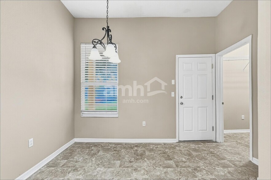 Building Photo - 3828 Alamanda Hills Ln
