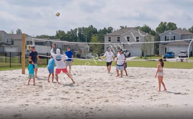 Building Photo - 819 McKenzie Pk Ter