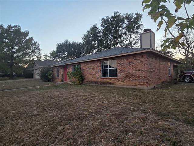 Building Photo - 6000 Maple Springs Dr