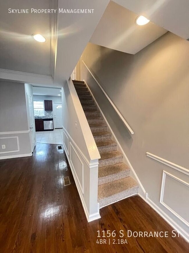 Building Photo - 1156 Dorrance St