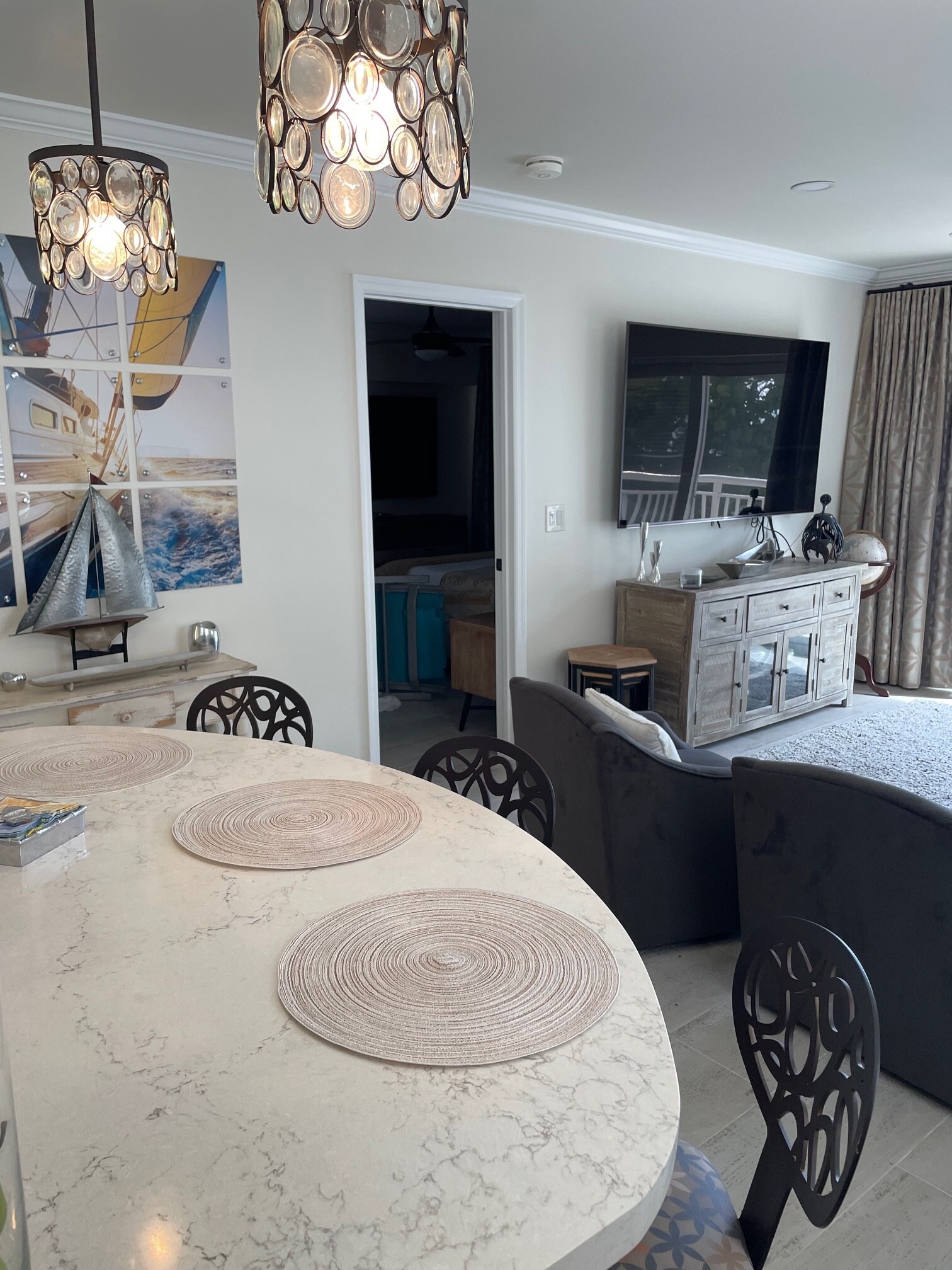 Building Photo - 901 S Surf Rd