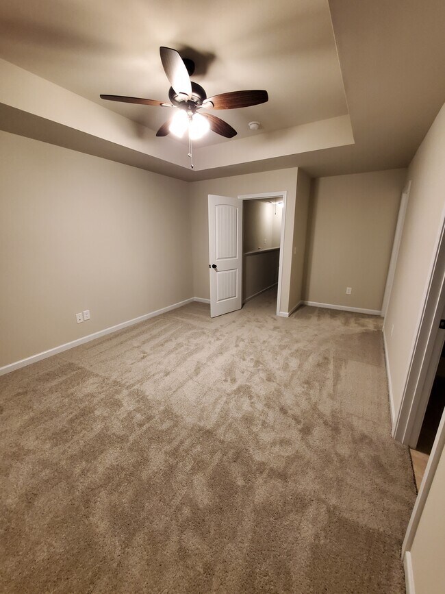 Building Photo - 1509 Creel Ln