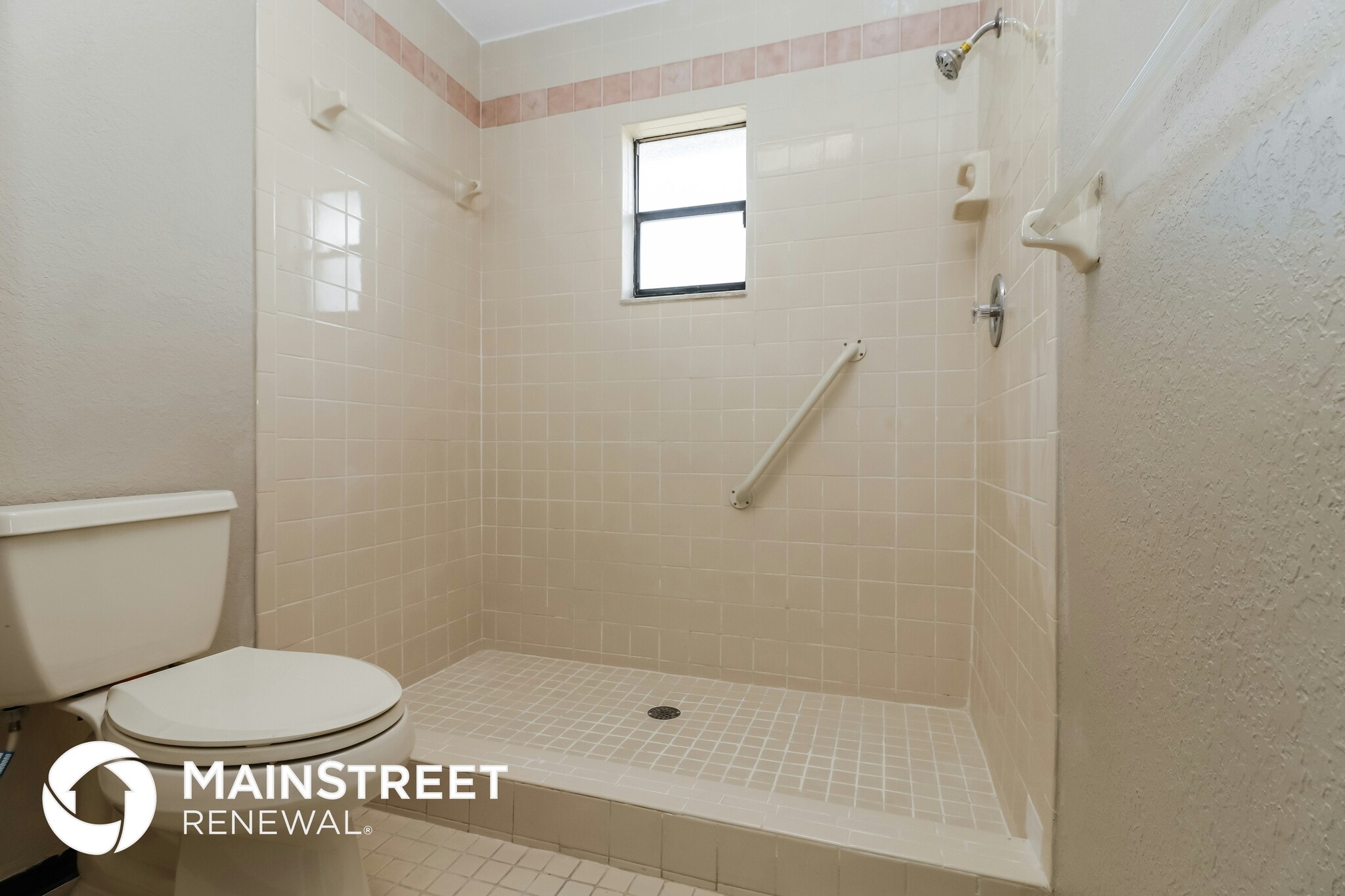 Building Photo - 5459 Hornaway Ave