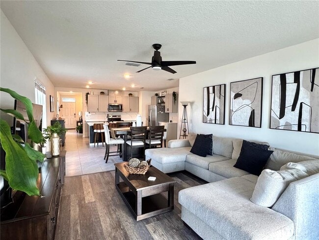 Building Photo - 1780 Walnut Crk Dr