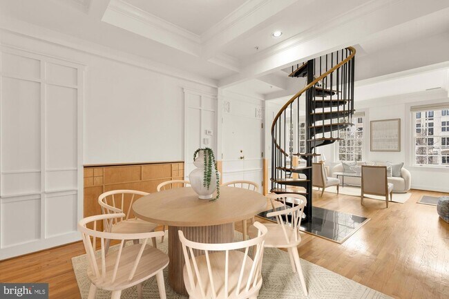 Building Photo - 1704 16th St NW