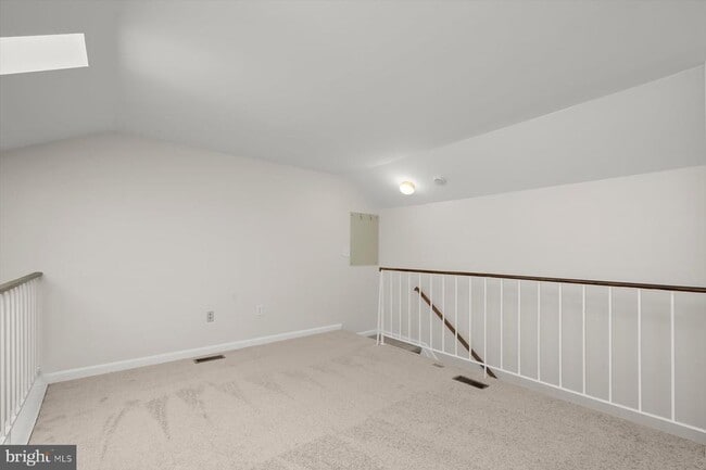 Building Photo - 7758 Mayfair Cir