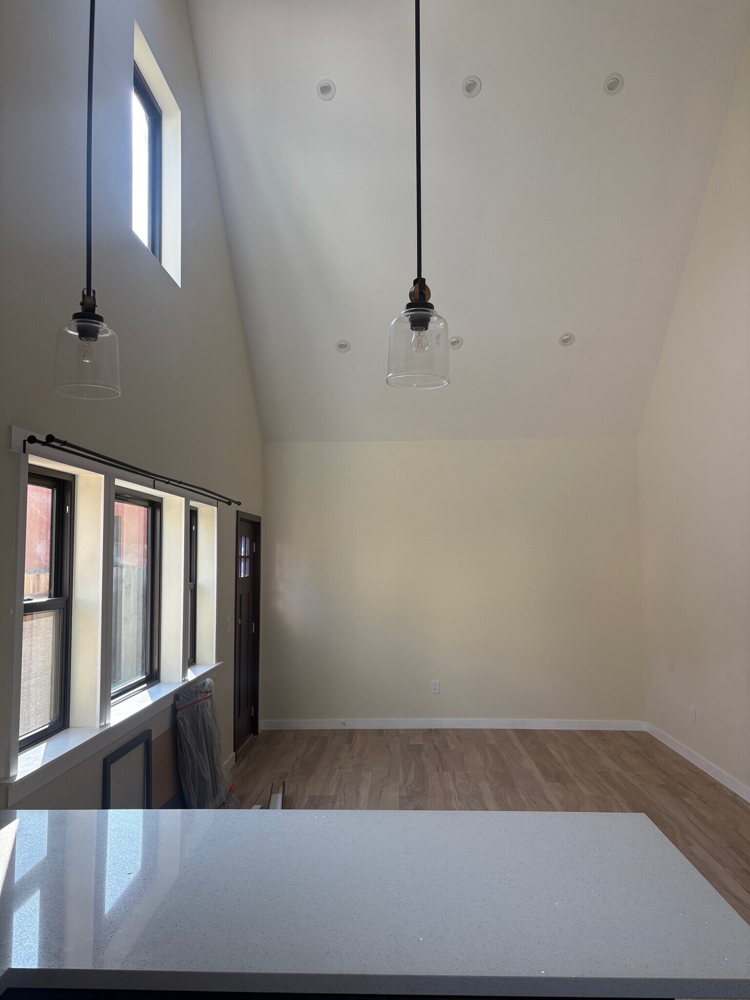 Building Photo - 3727 Gundry Ave