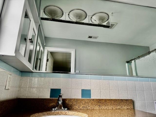 Building Photo - 1155 San Remo Dr