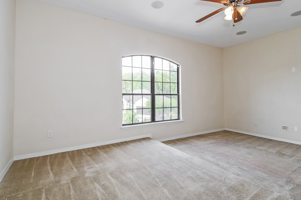 Building Photo - 703 Red Cedar Ct