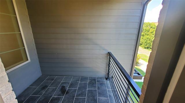 Building Photo - 2530 Campden Mews