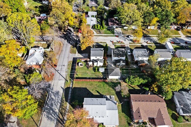 Building Photo - 29945 Everett St