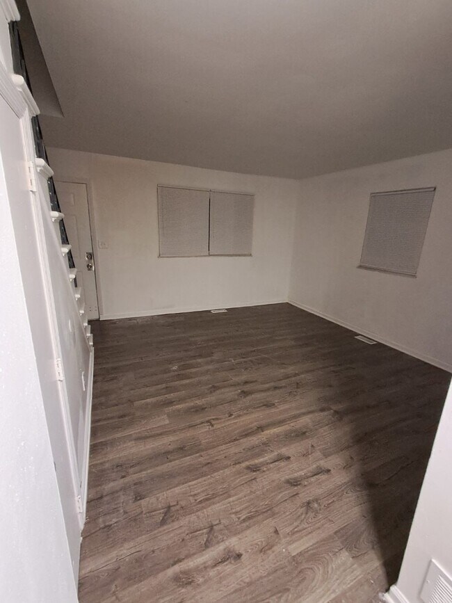 Building Photo - 3532 Dorham Pl