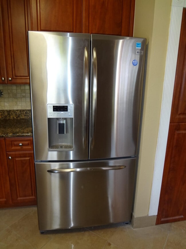 Building Photo - 22442 Sea Bass Dr