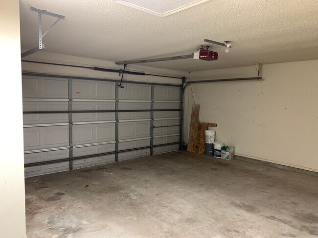 Building Photo - 2230 Bird Island Dr