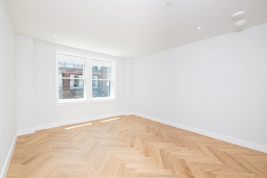 Building Photo - 60 Commonwealth Ave