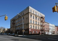 Building Photo - 210 Humboldt St