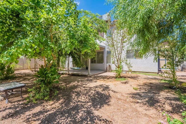 Building Photo - 4105 E Frye Rd