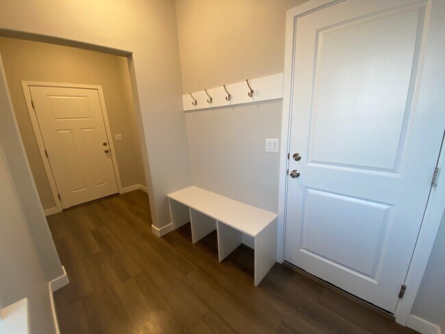 Building Photo - 4209 W Rail Trail Ln