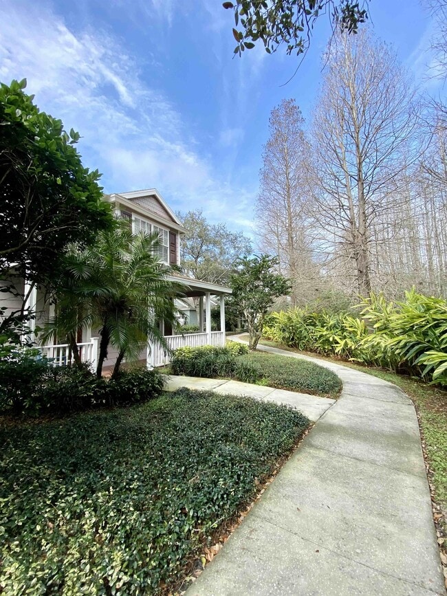 Building Photo - 10503 Chilmark Way