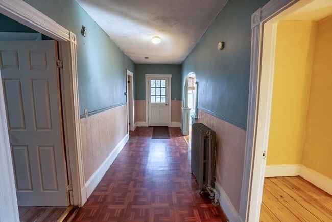 Building Photo - 11 Bearse Ave