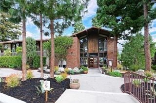 Building Photo - 396 Miraleste Dr