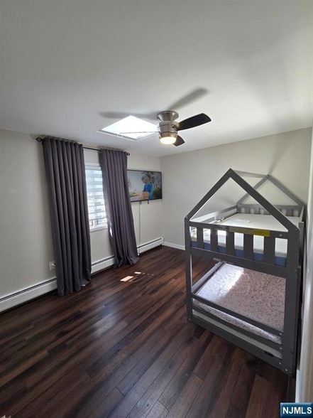 Building Photo - 181 Midland Ave