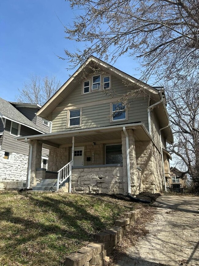 Building Photo - 3629 Virginia Ave