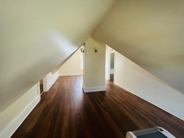 Building Photo - 44 Dartmouth St