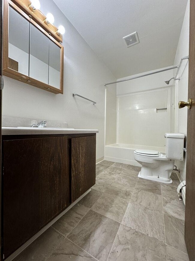 Building Photo - 2 bedroom in Billings MT 59102