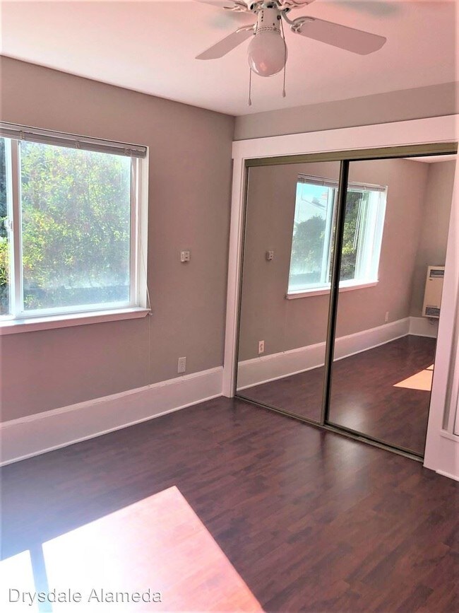 Building Photo - 2 br, 2 bath House - 1083 Park Ave