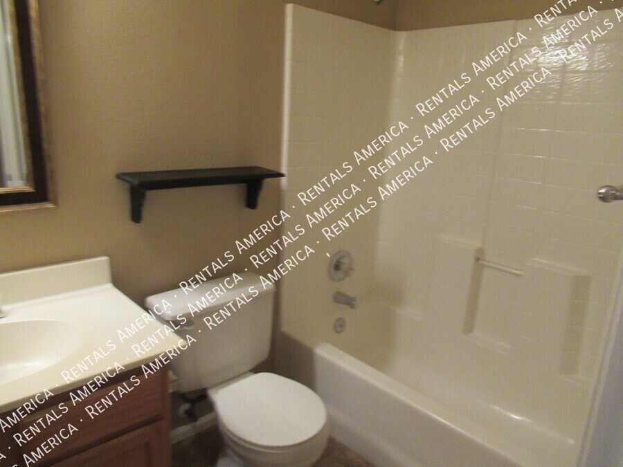 Building Photo - 3142 W Foothill Dr